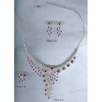  Necklace, Ring and Earrings (Колье, кольца и серьги)
