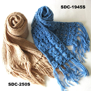  Knitted Scarves ( Knitted Scarves)