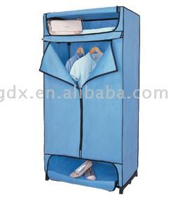  Wardrobe (Penderie)