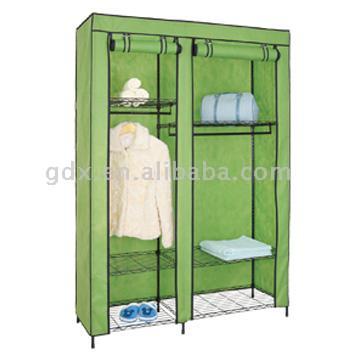  Wardrobe (Penderie)