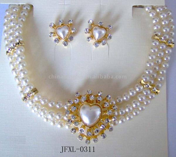  Pearl Jewelry Set (Pearl Jewelry Set)
