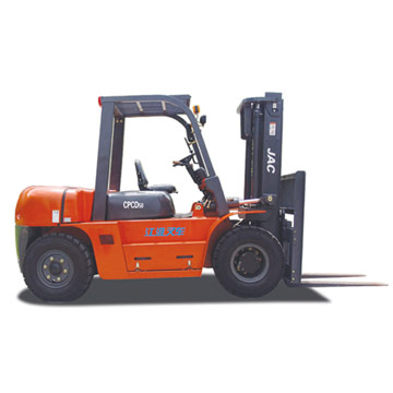  Diesel Powered Forklift Truck