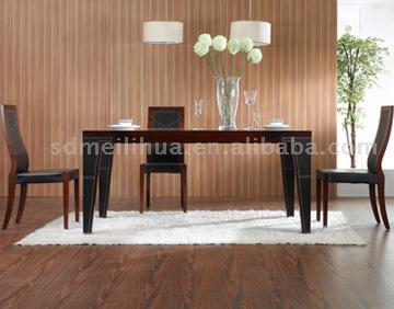  Dining Table and Dining Chairs (Esstisch und Stühle Essen & Trinken)