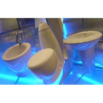  Toilet, Bidet and Basin (Toilettes, bidet et lavabo)