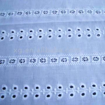  Embroidered Fabric with Holes ( Embroidered Fabric with Holes)