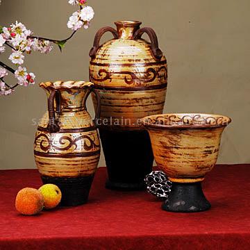  Ceramic Vase (Керамическая ваза)