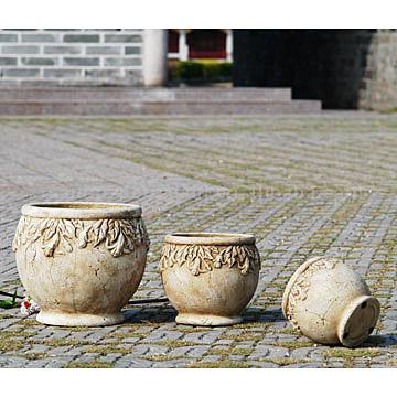  Ceramic Pot (Pot en céramique)