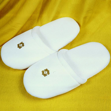  Hotel Slippers ( Hotel Slippers)