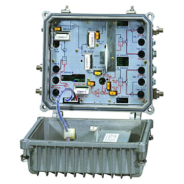  AMGD Two-Way Amplifier (AMGD Two-Way Amplificateur)