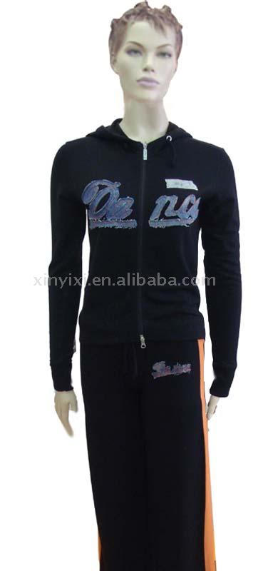  Ladies` Sportswear Set (Спортивные дамы "Установить)