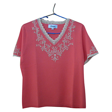  V-Neck Embroidered Short Sleeve Pullover ()