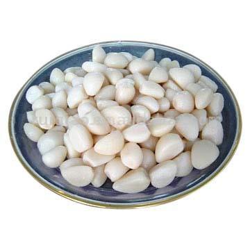  Fresh Peeled Garlic