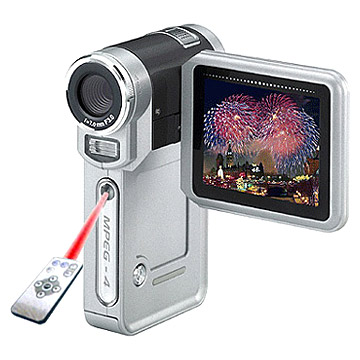  11M Pixel Digital Video Camera with 2.5" TFT
