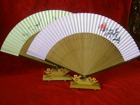  Shiny Paper Fan (Shiny Paper Fan)