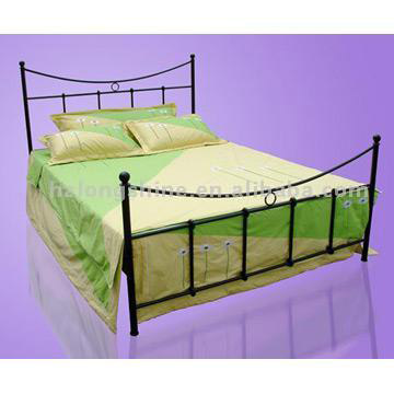  Iron Bed (B-005)