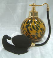  Hand-made bottle (Hand-made bouteille)