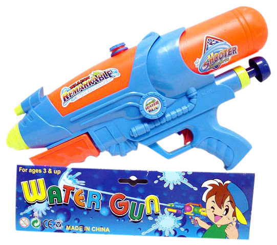  water gun (водяной пистолет)
