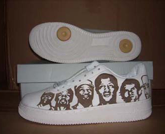 Sports Shoes ( Sports Shoes)