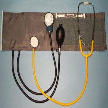  Sphygmomanometers and Stethoscopes with CE Approval