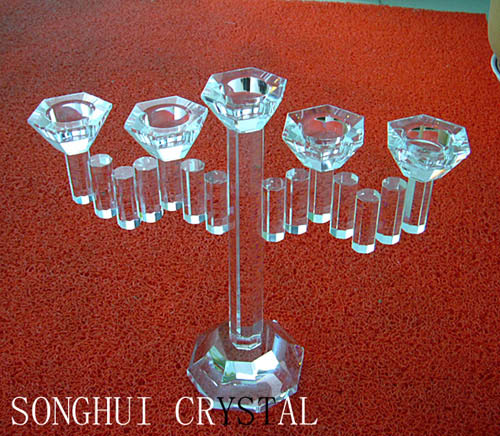  Candles and Holders ( Candles and Holders)