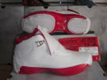  Sports Shoes ( Sports Shoes)