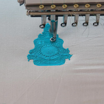  Embroidery Machine