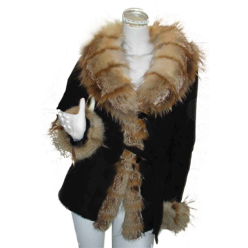  Sheep Fur with Sand Fox and Raccoon Garment