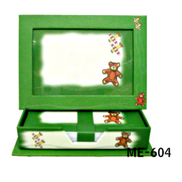  Photo Frame and Memo Pad Holder (Cadre photo et Memo Pad Holder)