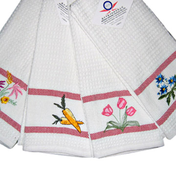  Stock Bathrobe and Towels (Stock peignoir et serviettes)