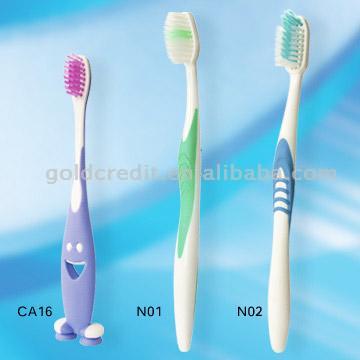  Toothbrushes (Brosses à dents)