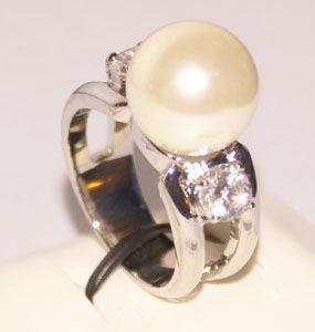  Ring (Ring)