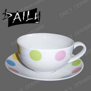  Coffee Cup and Saucer (Кофе чашка с блюдцем)