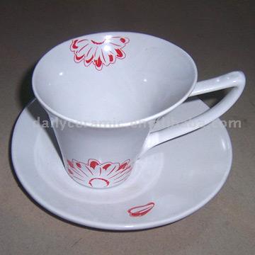  Coffee Cup and Saucer (Кофе чашка с блюдцем)