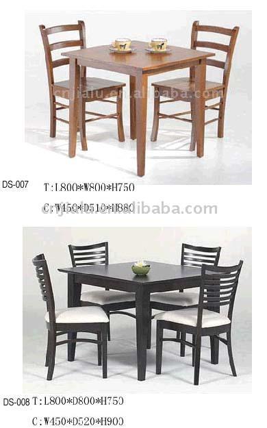  Dining Table and Chairs (Обеденный стол и стулья)