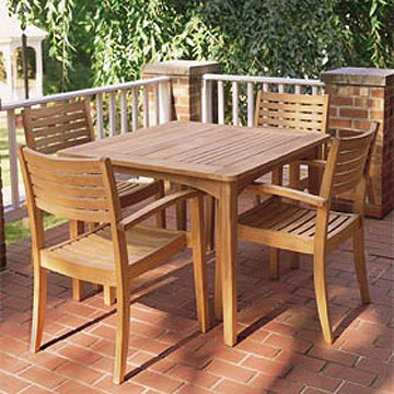  Garden Table and Chairs (Садовый столик и стулья)