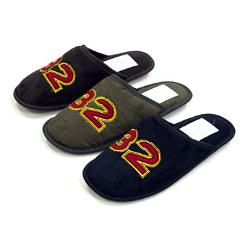  Men`s Slippers (Pantoufles pour hommes)