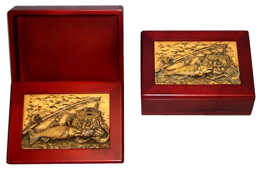  Wooden Box (Rectangular Shape with Resin Fish Design On The Top) (Деревянное окно (прямоугольная форма смолой рыбы Design On The Top))
