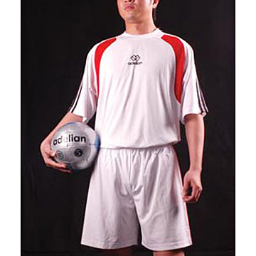  Football Wear (Футбол Wear)