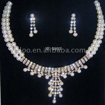  Pearl Necklace (Жемчужное ожерелье)