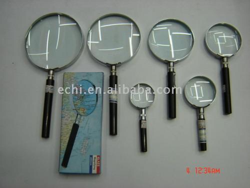  magnifying glass (увеличительное стекло)