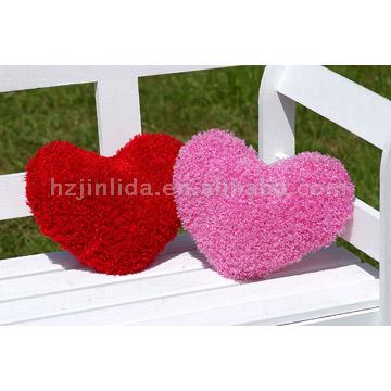  Cushions in Love Shape (Подушках в любви форме)