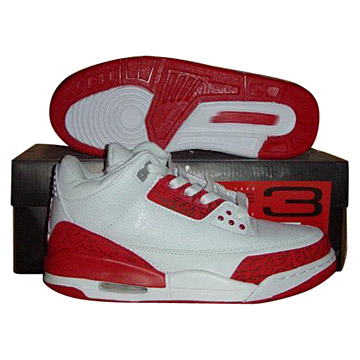  Sports Shoes (Chaussures de sport)