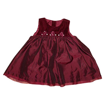 Baby Girl`s Christmas Kleid mit Stickereien Hand (Baby Girl`s Christmas Kleid mit Stickereien Hand)