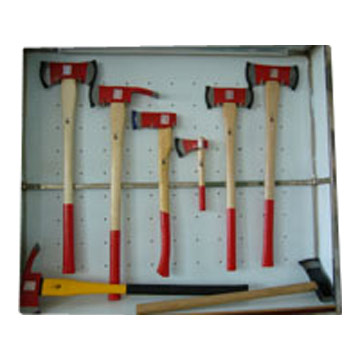  Axes with Wood Handle (Осей с деревянной ручкой)
