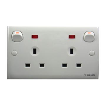  Twin British Flush Sockets with Switch and Neon (Twin Sockets britannique Flush avec Switch et Neon)