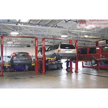 Two Post Car Lifts with CE(DTP609O) (Два почтовых Автоподъемники с СЕ (DTP609O))