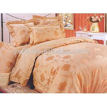  Jacquard and Embroidery Bedding Set