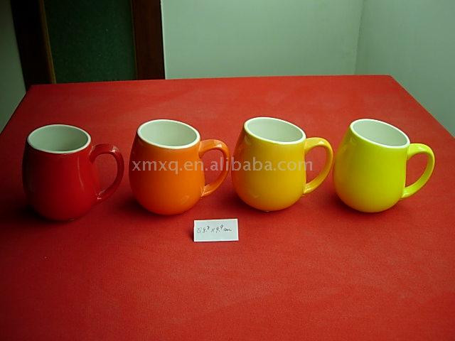  Porcelain Cups and Saucers (Фарфоровые чашки с блюдцами)