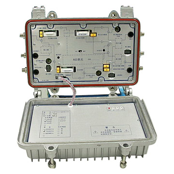  AGC Bidirectional Amplifer (AGC bi-directionnel Amplifer)