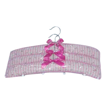  S/3 Pink Hangers